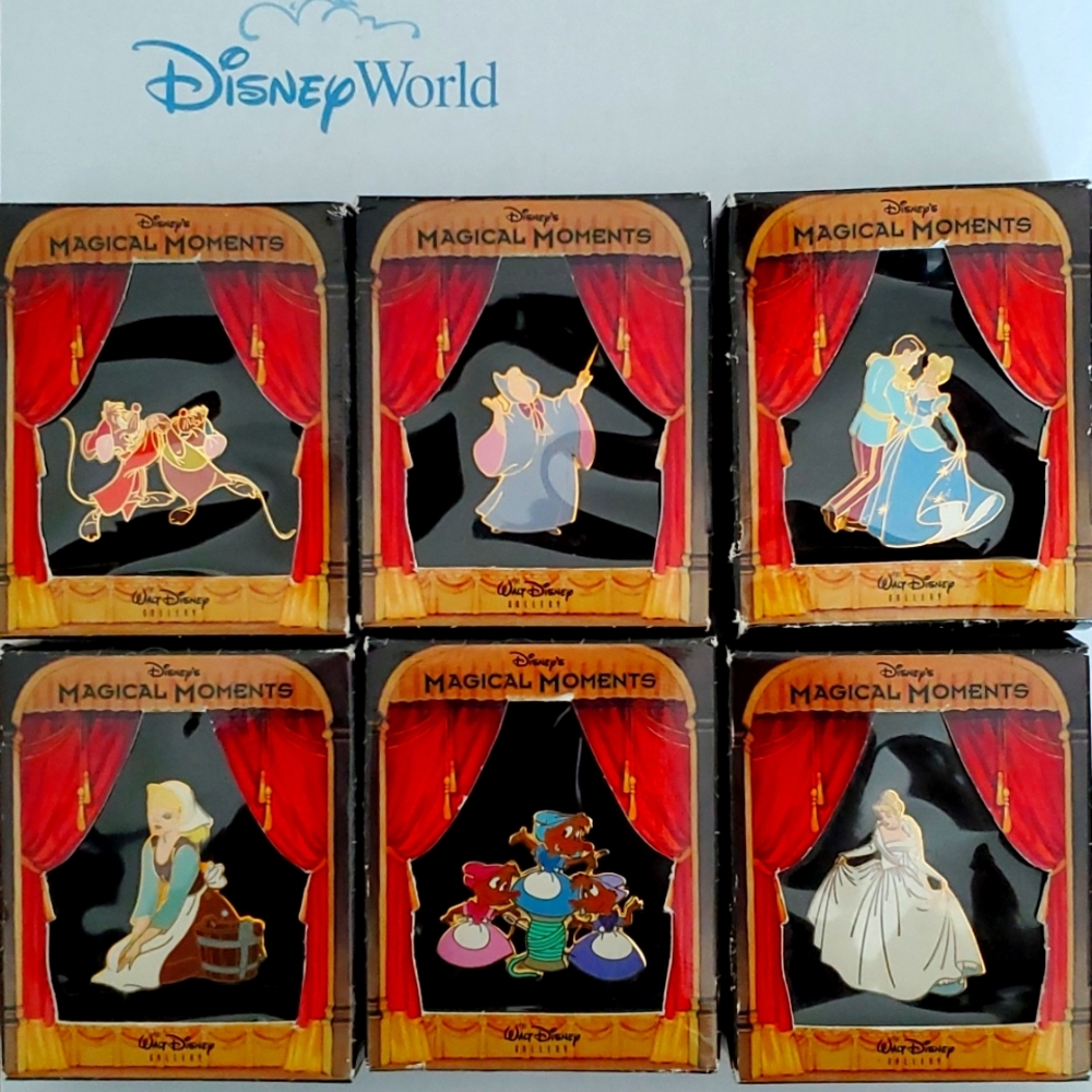 🌟🌟 Disney Cinderella 50th anniversary pin set - Limited Edition 2,000 🌟🌟